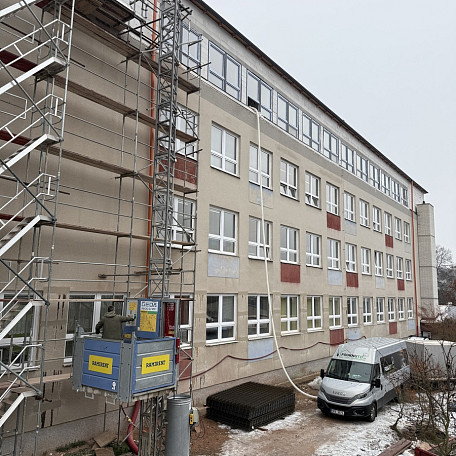 Gymnázium Plasy – rekonstrukce dvou budov
